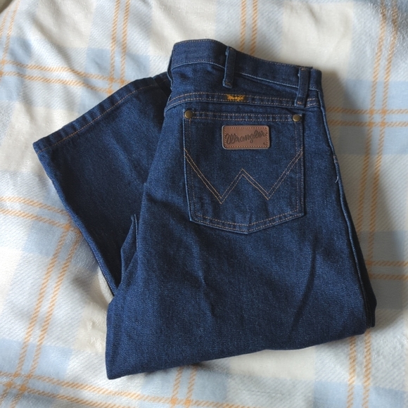 Wrangler Other - Wrangler Cowboy Cut 47MWZ regular fit jeans size 34x36